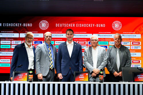 Trainer und Vorstände des Deutschen Eishockeybundes