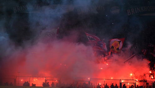 Pyrotechnik im Fußballstadion