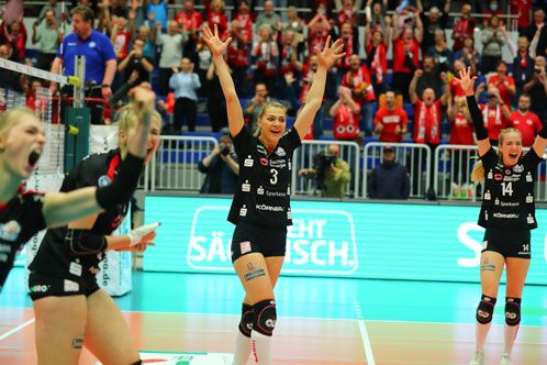 Spielszene beim Volleyball