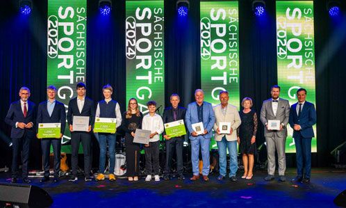 Gruppe von Sportler bei der Ehrung im Rahmen der Sportgala