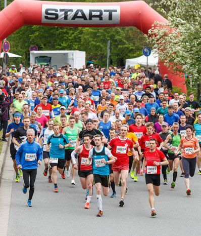 Startszene beim Lauf in den Frühling