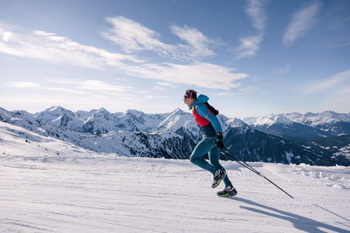 Skilangläufer auf der Piste