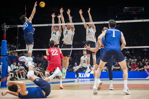 Spielszene beim Volleyball
