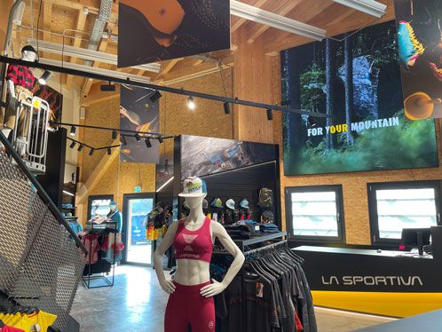 Blick in den LaSportiva Store