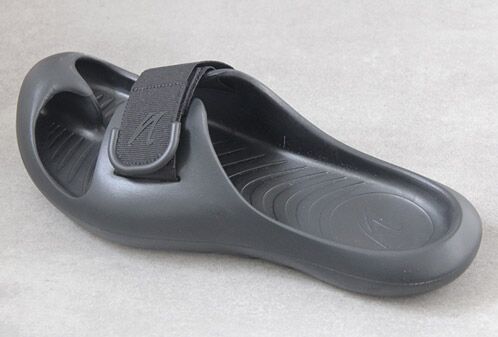 Joe Nimble Sandale “recoverToes 2.0” in schwarz
