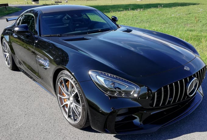 Mercedes-AMG GT R